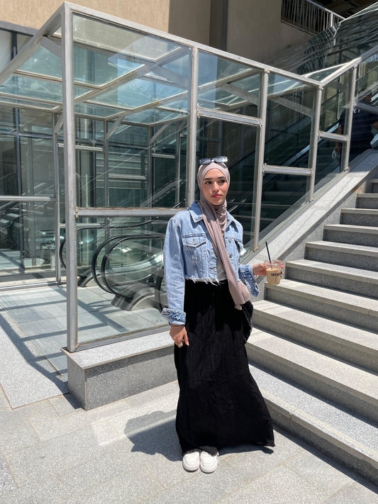 Crushed skirt in Black