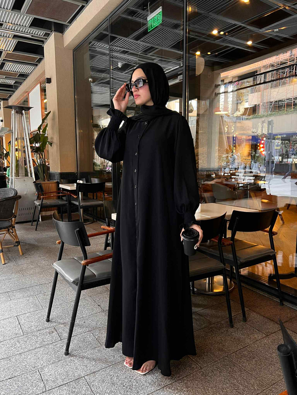 Amnah Abaya