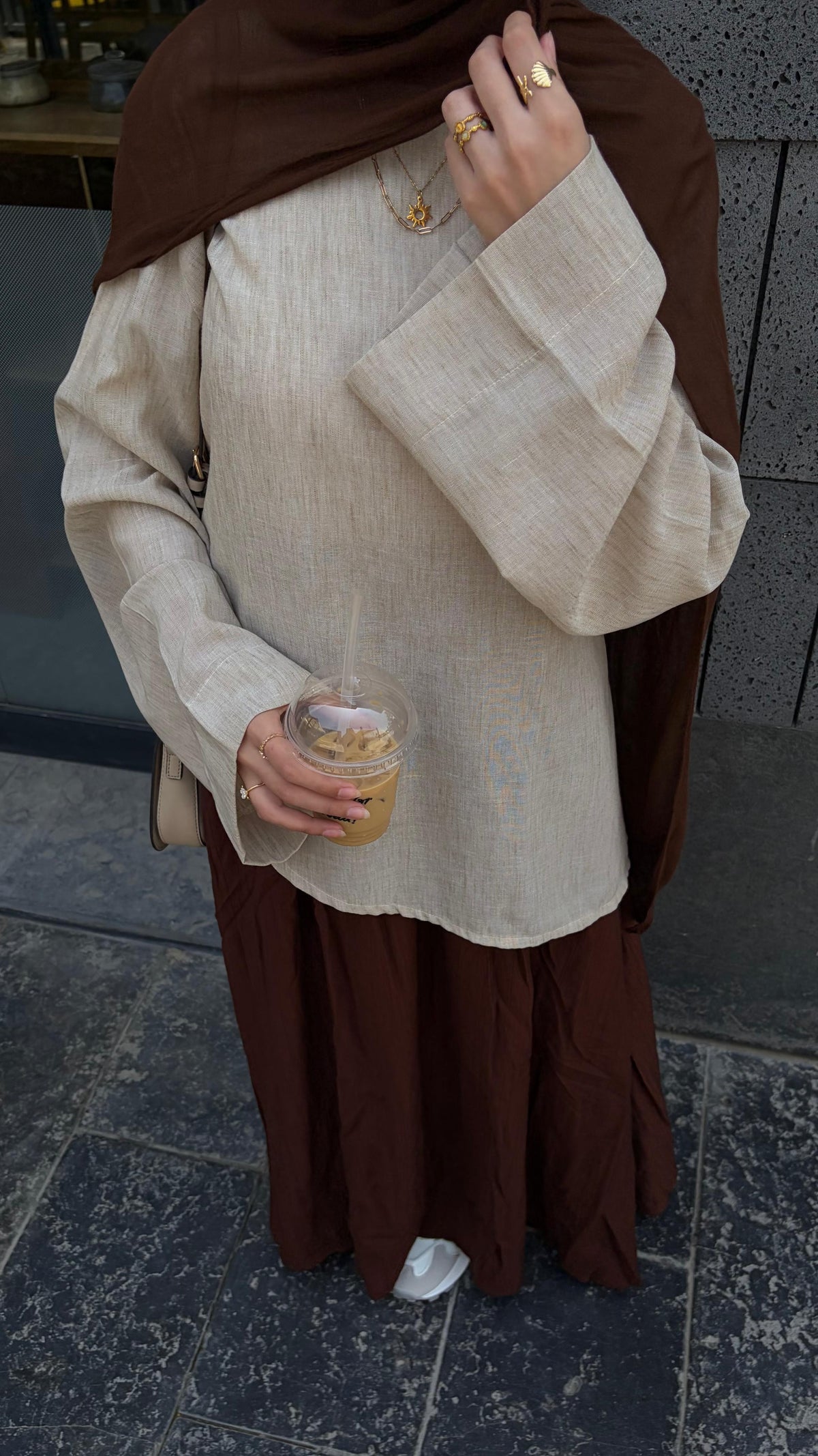 Flow sleeves top in Beige